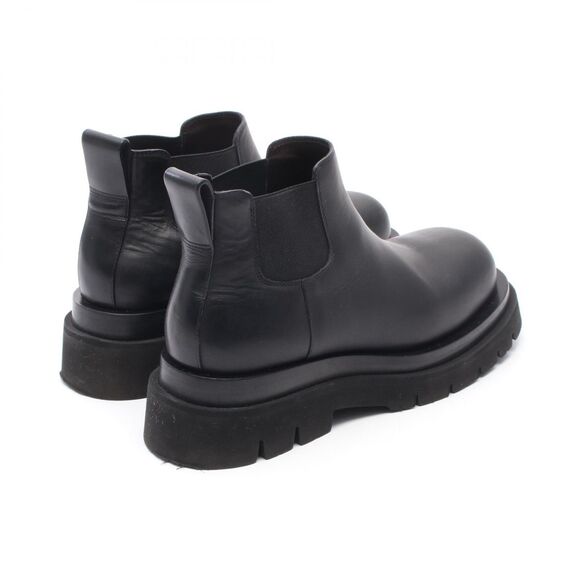 Bottega Veneta Bottega Veneta Boots Black Leather Side Gore Boots Black Women'S - Picture 2 of 9